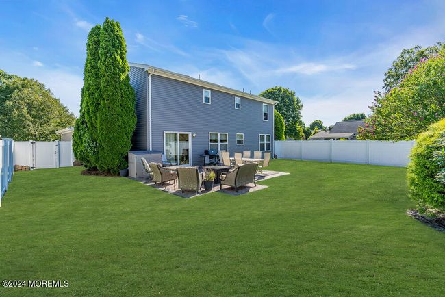 39 Honeysuckle Way, House other with 4 bedrooms, 3 bathrooms and null parking in Howell NJ | Image 41