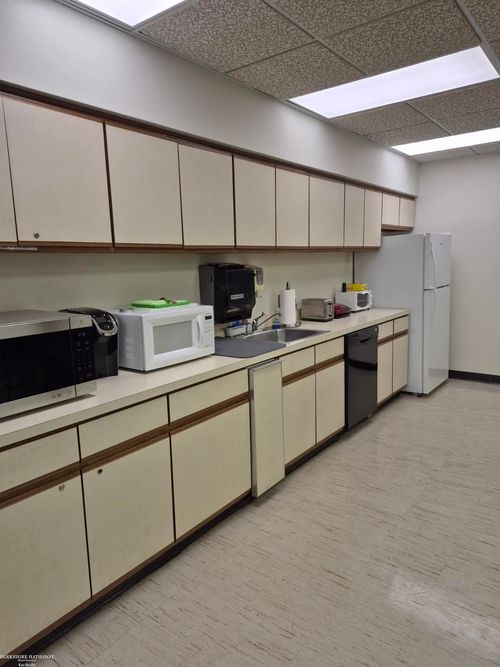 22100 Greater Mack Avenue, St Clair Shores, MI, 48080 | Card Image