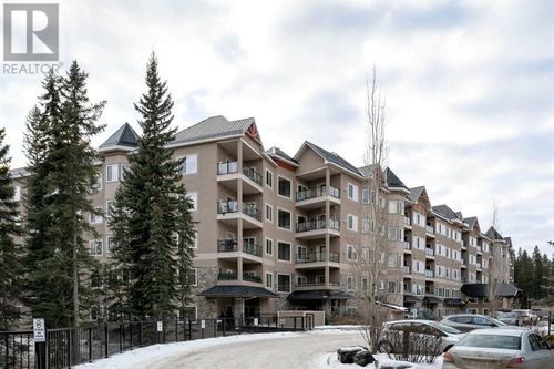 10 Discovery Ridge Close Sw, Calgary, AB, T3H5X3 | Card Image