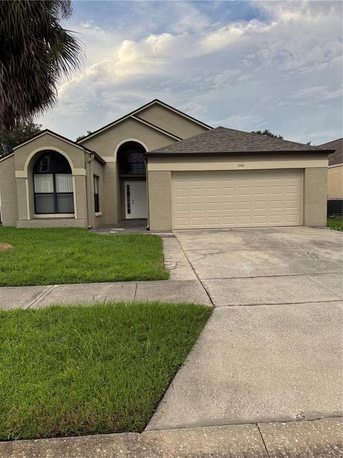 245 Lakebreeze Cir, LAKE MARY, FL, 32746-6053 | Card Image