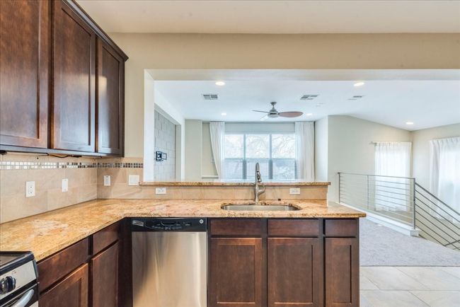 Kitchen | Image 4