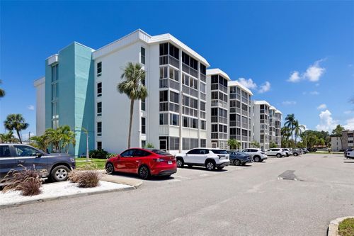 apt-206-4908 38th Way S, ST PETERSBURG, FL, 33711-4843 | Card Image