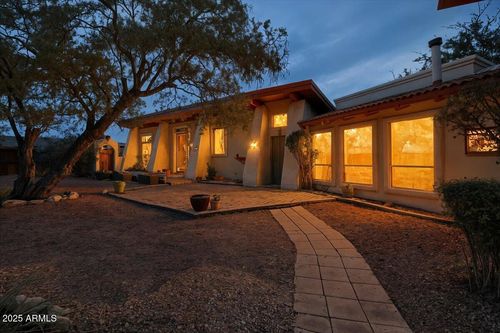 2042 S Sunflower Way, Cottonwood, AZ, 86326-5084 | Card Image