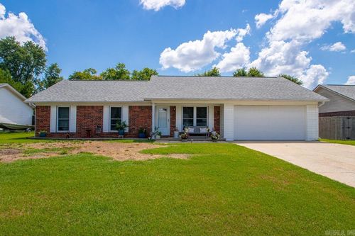 35 Burns Dr, Cabot, AR, 72023-2857 | Card Image