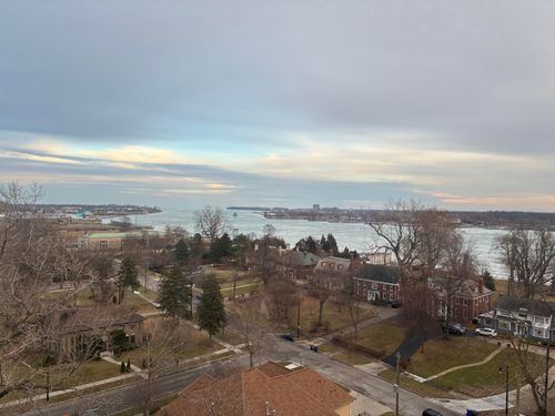 apt-1021-8900 E Jefferson Ave, Detroit, MI, 48214-2961 | Card Image