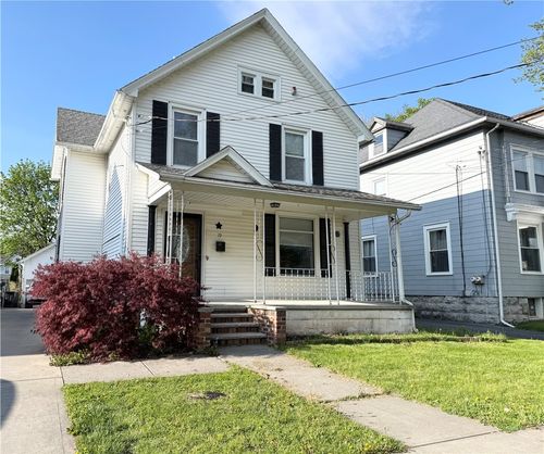 19 Cady St, Auburn, NY, 13021-1902 | Card Image