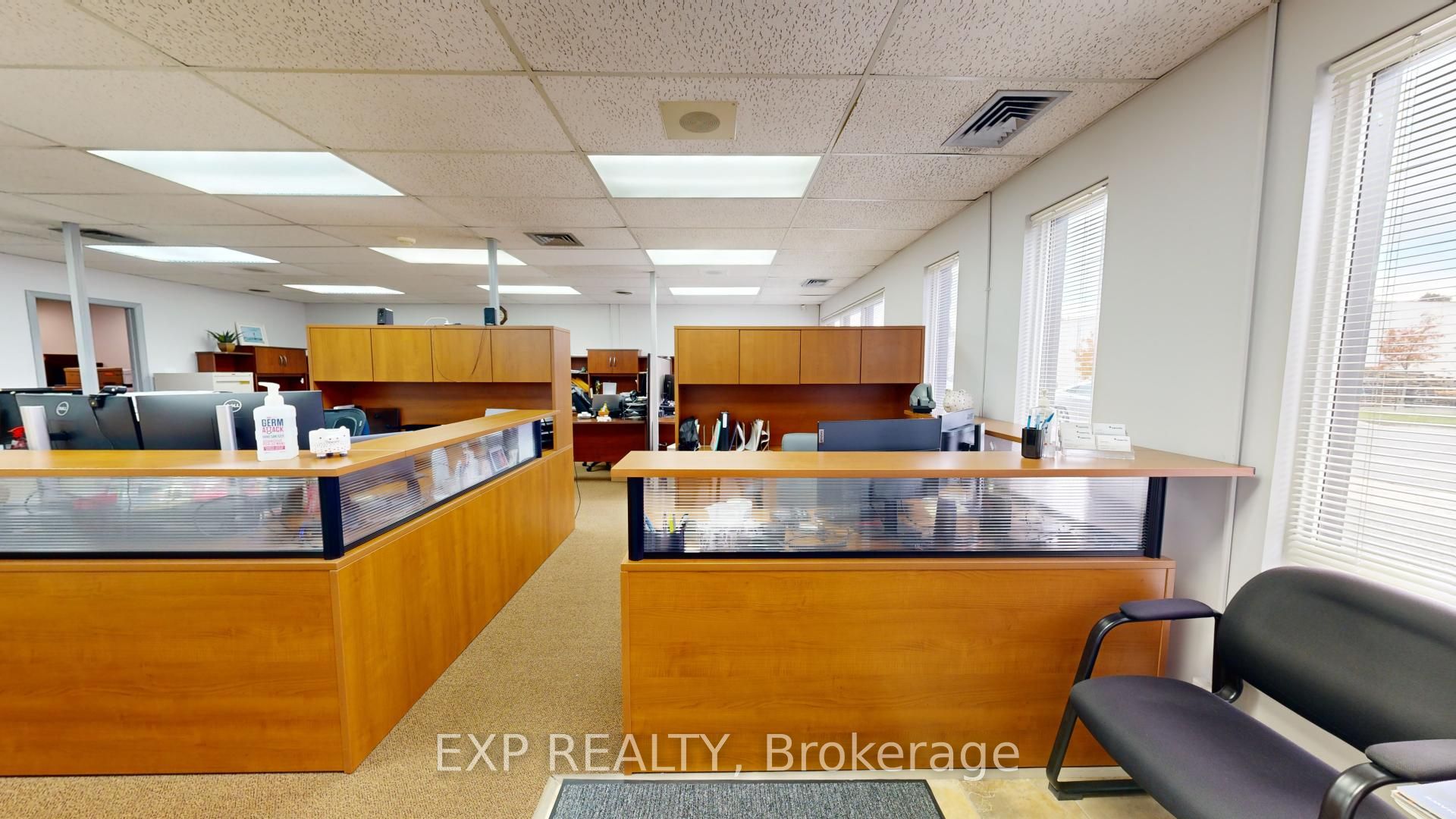 Commercial Lease in London East 5