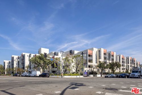 315-222 S Central Ave, Los Angeles, CA, 90012-4234 | Card Image