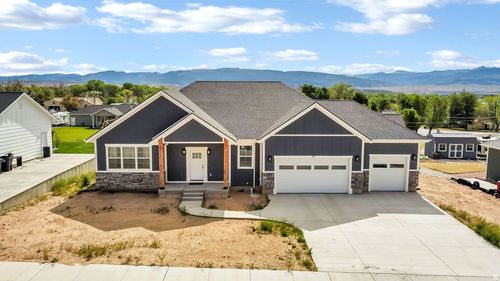 40 N 450 W, Gunnison, UT, 84634 | Card Image