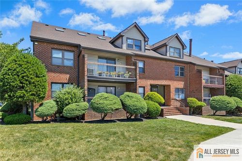 b-121 Beverly Hill Ter, Woodbridge, NJ, 07095 | Card Image