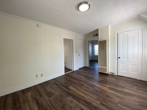 apt-1-62 Ferry St, Manchester, NH, 03102-5189 | Card Image