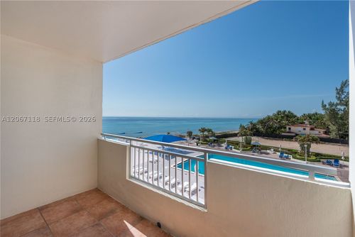 310-3180 S Ocean Dr, Hallandale Beach, FL, 33009-7247 | Card Image