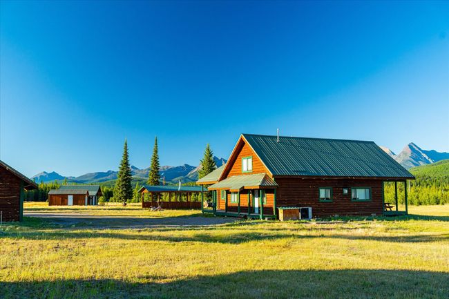 400 Kintla Ranch Rd, House other with 7 bedrooms, 6 bathrooms and null parking in Polebridge MT | Image 94