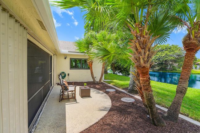6125 Winding Brooke Way, House other with 2 bedrooms, 2 bathrooms and null parking in Delray Beach FL | Image 4