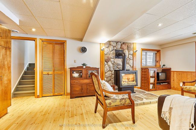 62 Sandy Bay Rd, House other with 2 bedrooms, 2 bathrooms and 6 parking in Hastings ON | Image 36