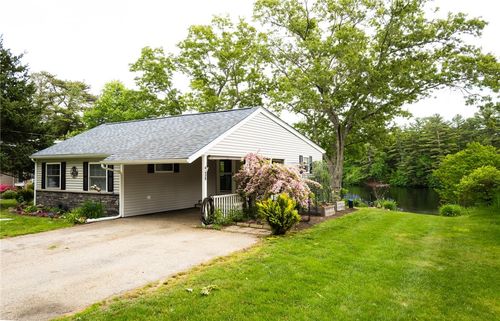 36 Pine Tree Rd, Coventry, RI, 02816-7000 | Card Image