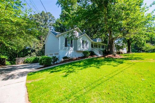 4210 Glen Pointe Ct, Douglasville, GA, 30135-5082 | Card Image