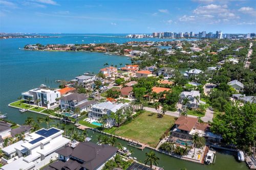 1536 Sandpiper Ln, SARASOTA, FL, 34239-3753 | Card Image