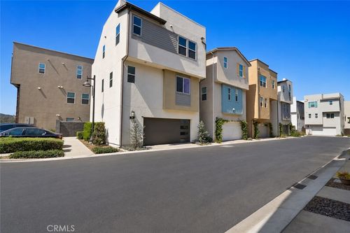 42 Welltree Way, Rancho Mission Viejo, CA, 92694-1656 | Card Image