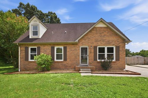 1500 Sunshine Dr, Clarksville, TN, 37042-3896 | Card Image