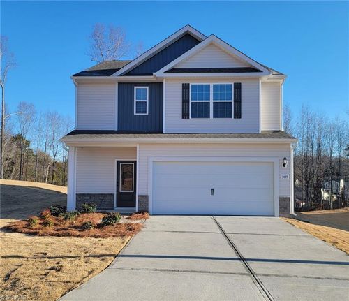 3435 Robindale Dr, Winston Salem, NC, 27107 | Card Image