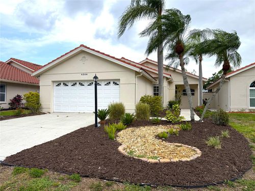 4304 Marcott Cir, SARASOTA, FL, 34233-5034 | Card Image