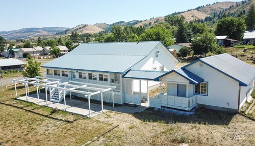 605 California Ave, Council, ID, 83612-5081 | Card Image