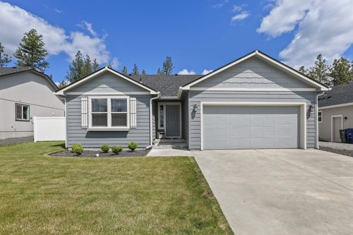 8604 W 8th Ave, Spokane, WA, 99224-1816 | Card Image