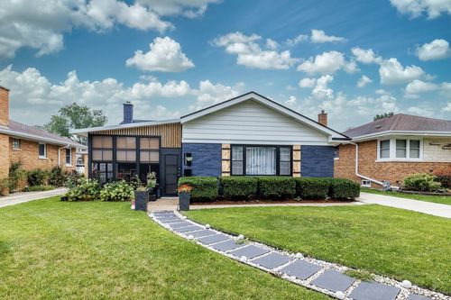 1233 Woodside Rd, La Grange Park, IL, 60526-1012 | Card Image
