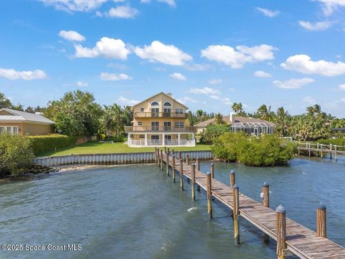 8820 44th Ave, Sebastian, FL, 32958-7556 | Card Image
