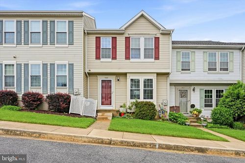 903 Glen Falls Ct, NEWARK, DE, 19711-3465 | Card Image