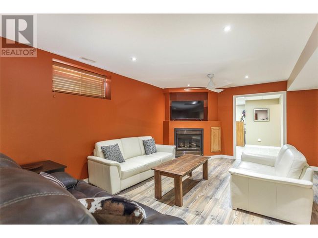 APT-4 - 2675 Pine Ave, Home with 3 bedrooms, 3 bathrooms and 3 parking in Lumby BC | Image 24