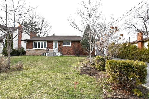 2313 Fassel Ave, Burlington, ON, L7R3P4 | Card Image