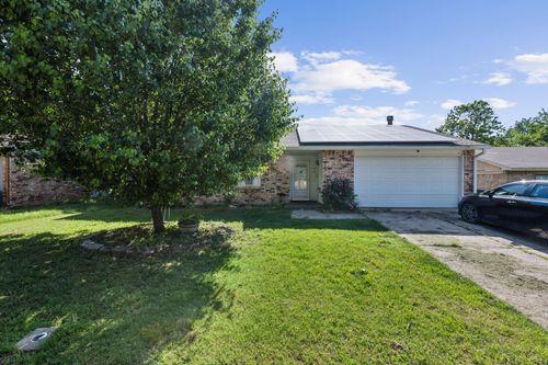 614 S Willow St, Mansfield, TX, 76063-2418 | Card Image