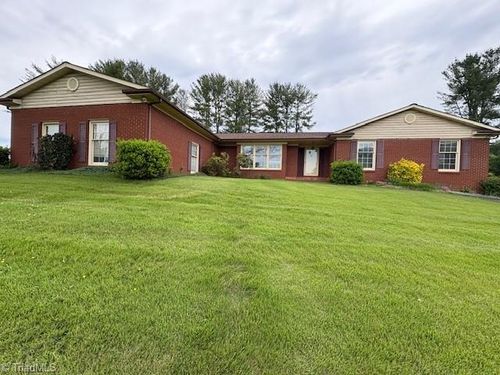 6364 Boone Trl, Millers Creek, NC, 28651-8485 | Card Image