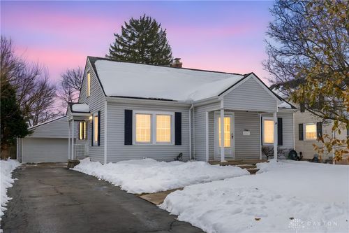 704 Broad Blvd, Kettering, OH, 45419-1906 | Card Image