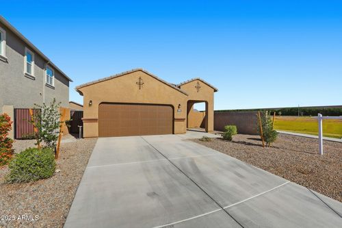 35226 W San Ildefanso Ave, Maricopa, AZ, 85138-3704 | Card Image