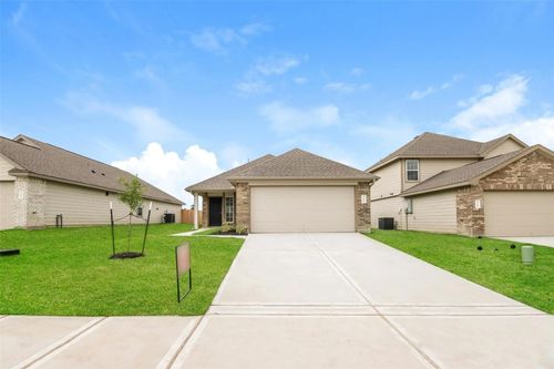 311 Pronghorn Dr, Huntsville, TX, 77320-5512 | Card Image