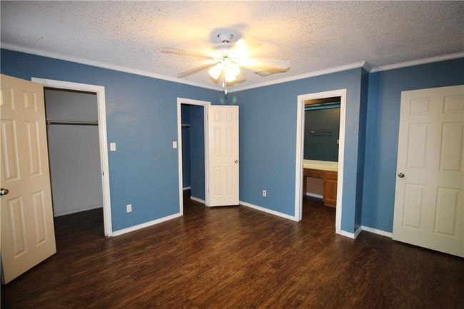 A - 2002 Kenneth Ave, Home with 2 bedrooms, 2 bathrooms and 2 parking in Austin TX | Image 9