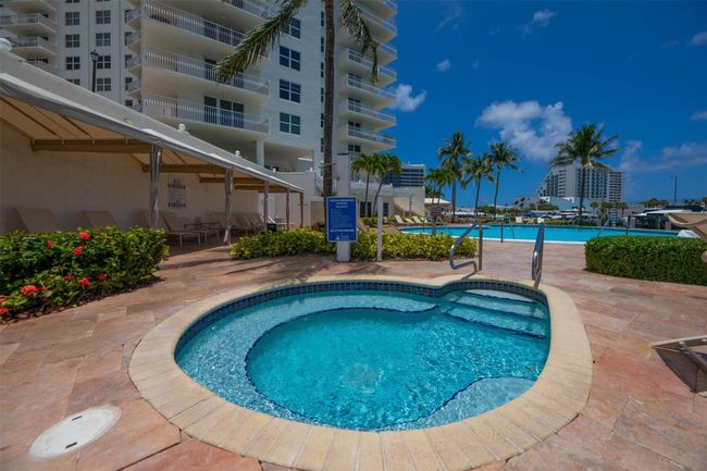 APT-404 - 1 Las Olas Cir, Condo with 2 bedrooms, 2 bathrooms and null parking in Fort Lauderdale FL | Image 47