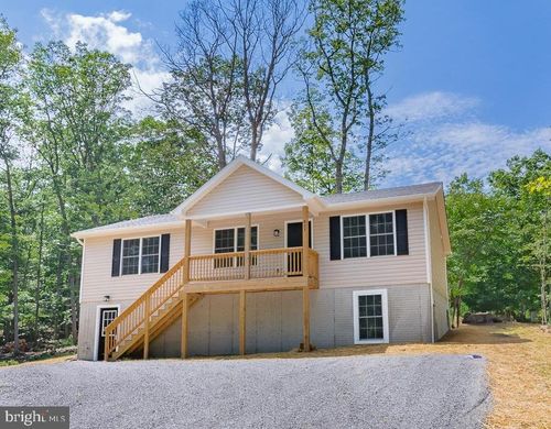 709 Panther Dr, WINCHESTER, VA, 22602-3703 | Card Image