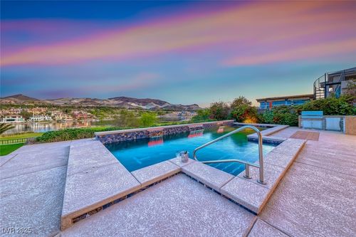 72 Bella Lago Ave, Henderson, NV, 89011-2574 | Card Image