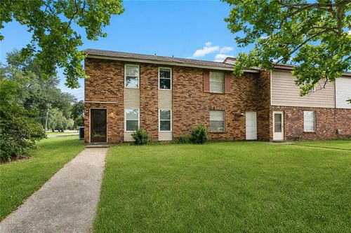 1128 Saint Maria St, Luling, LA, 70070-2104 | Card Image