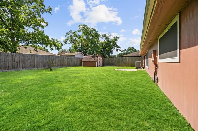 1370 Stevenage Ln, House other with 3 bedrooms, 2 bathrooms and 2 parking in Channelview TX | Image 24
