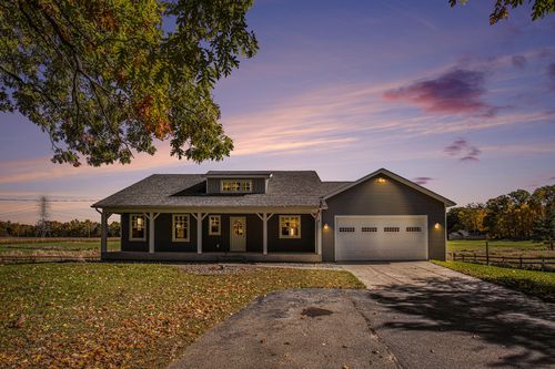 3750 Mccabe Ave Ne, Ada, MI, 49301-9633 | Card Image