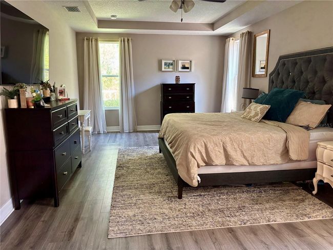 Master Bedroom | Image 21