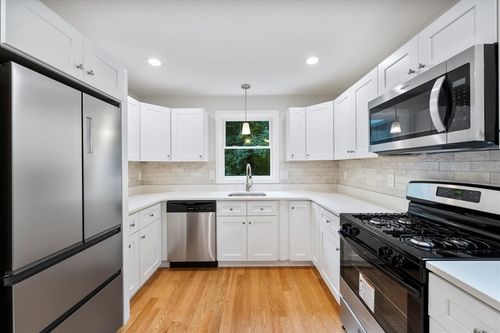 66-66 N Main St, Westford, MA, 01886-1208 | Card Image