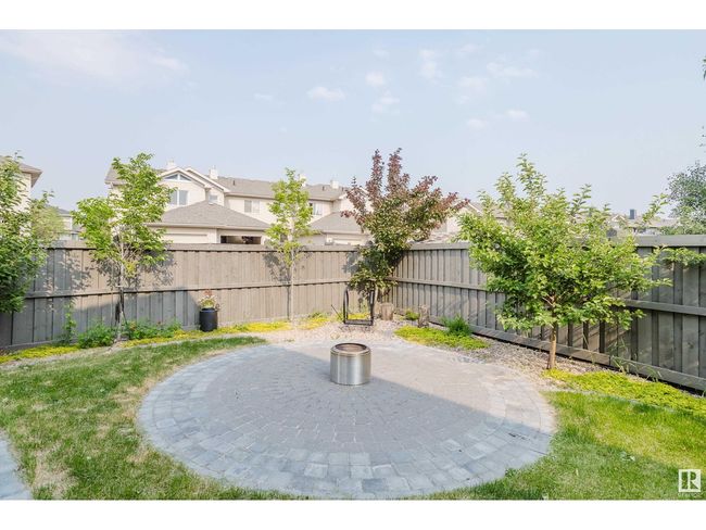 1109 176 St Sw, Home with 3 bedrooms, 3 bathrooms and 4 parking in Edmonton AB | Image 56