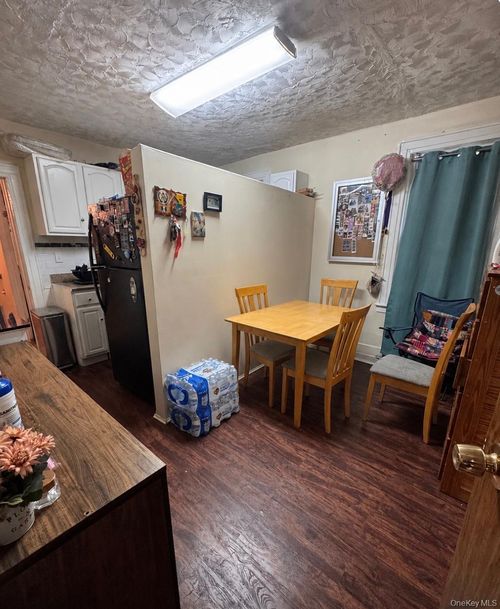 17508 93rd Avenue, New York, NY, 11433 | Card Image