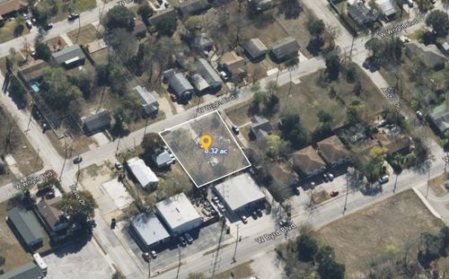 317 W Wright Blvd, Universal City, TX, 78148-4336 | Card Image
